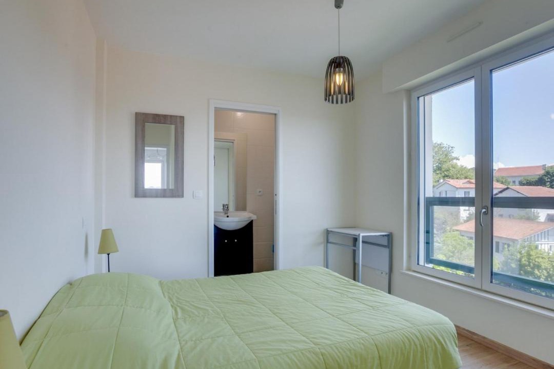 Photo of Bedroom in Saint-Jean-de-Luz City Center