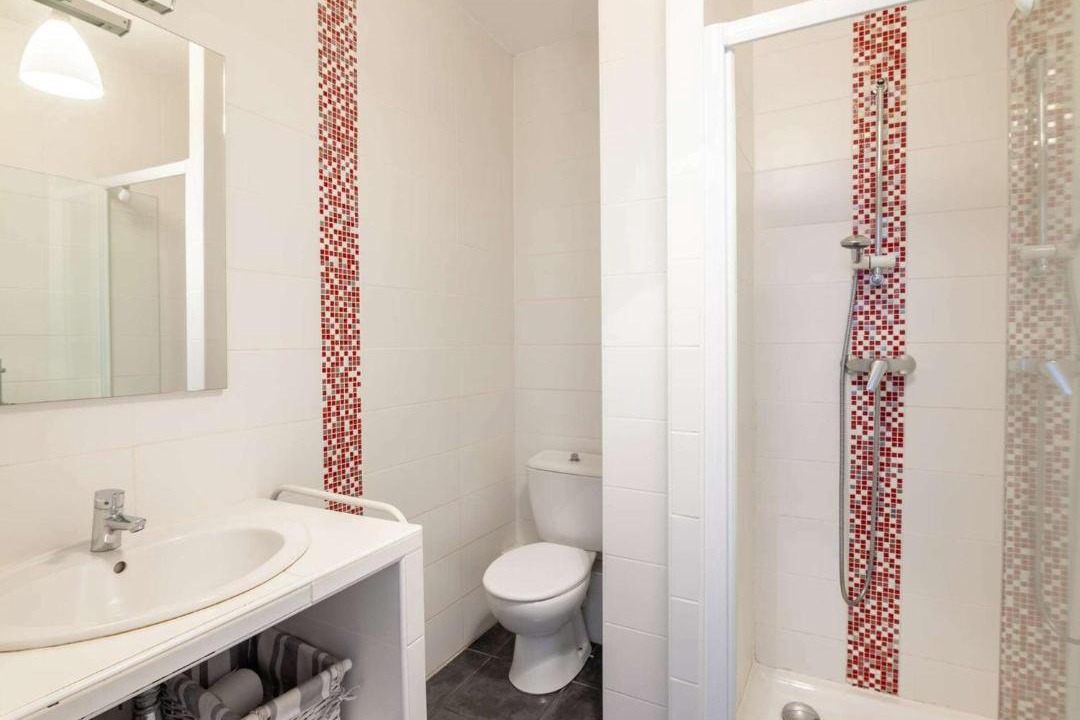 Photo of Bathroom in Saint-Jean-de-Luz City Center