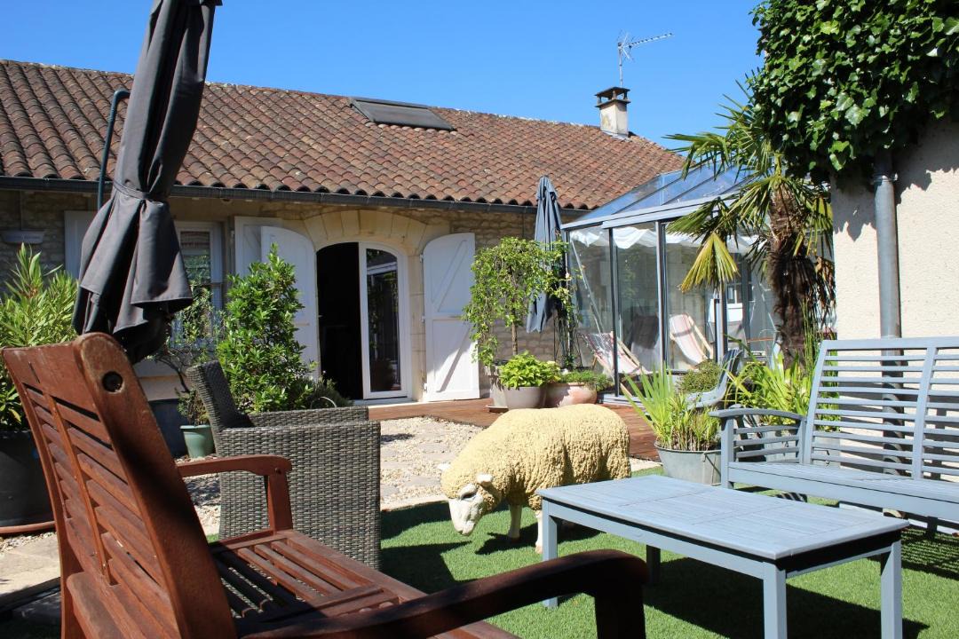 Photo of Others in Cognac