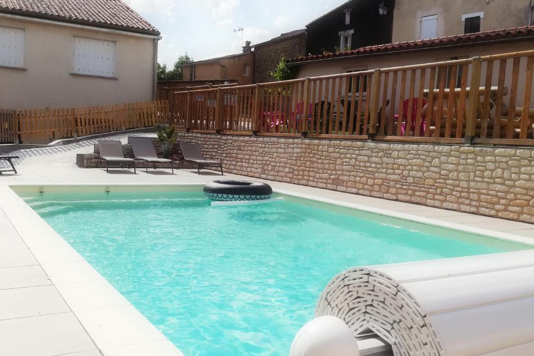 Photo of Outdoor in Saint-Loup-Lamaire
