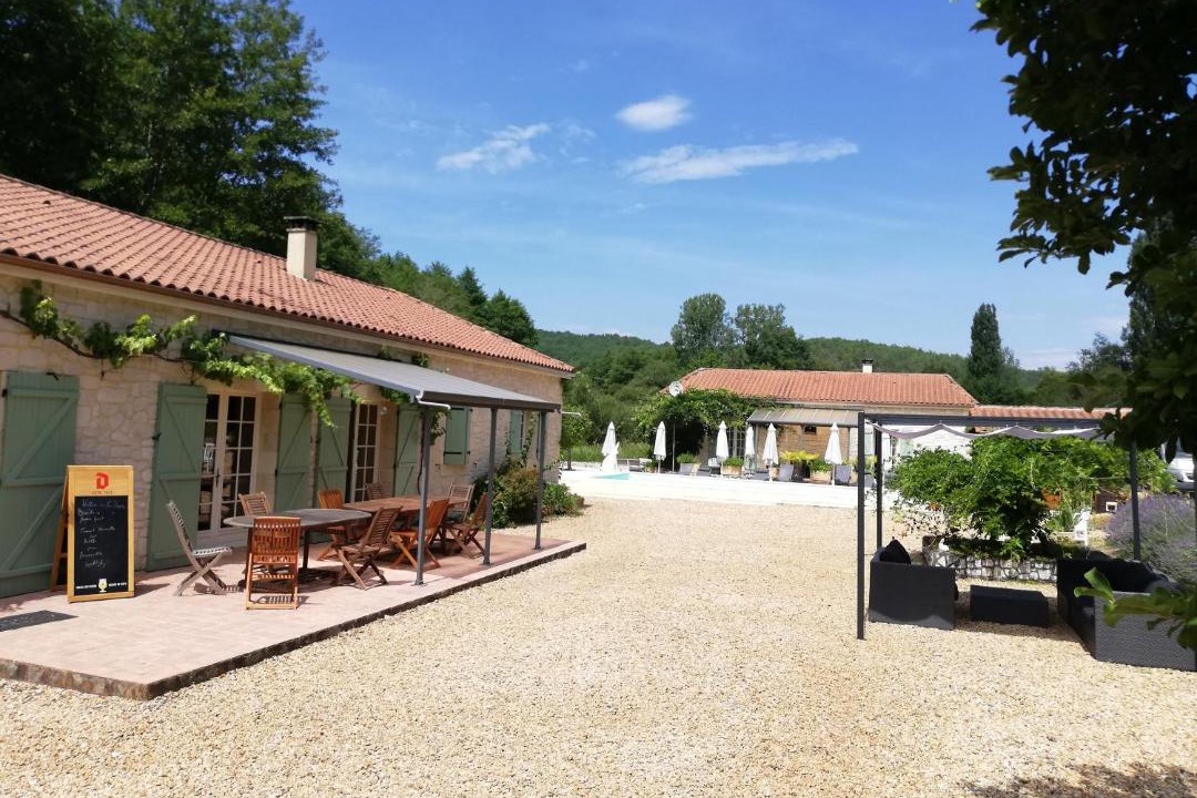 Photo of Others in Saint-Martin-des-Combes