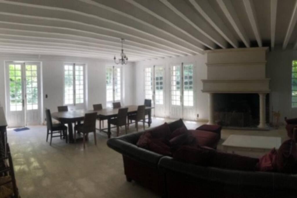 Photo of Livingroom in Cherac