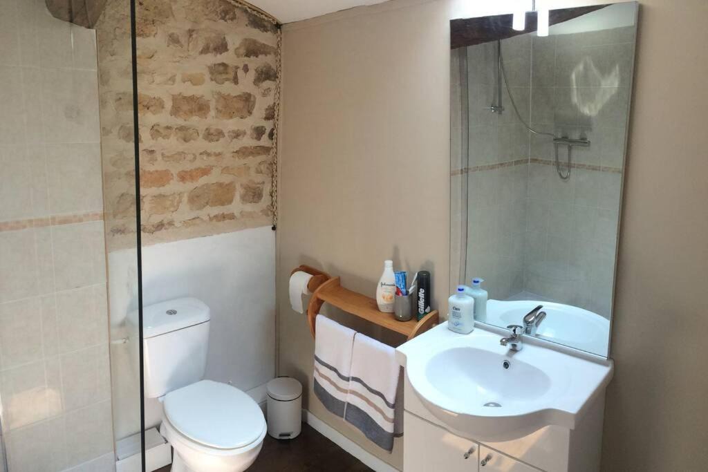 Photo of Bathroom in La Villedieu