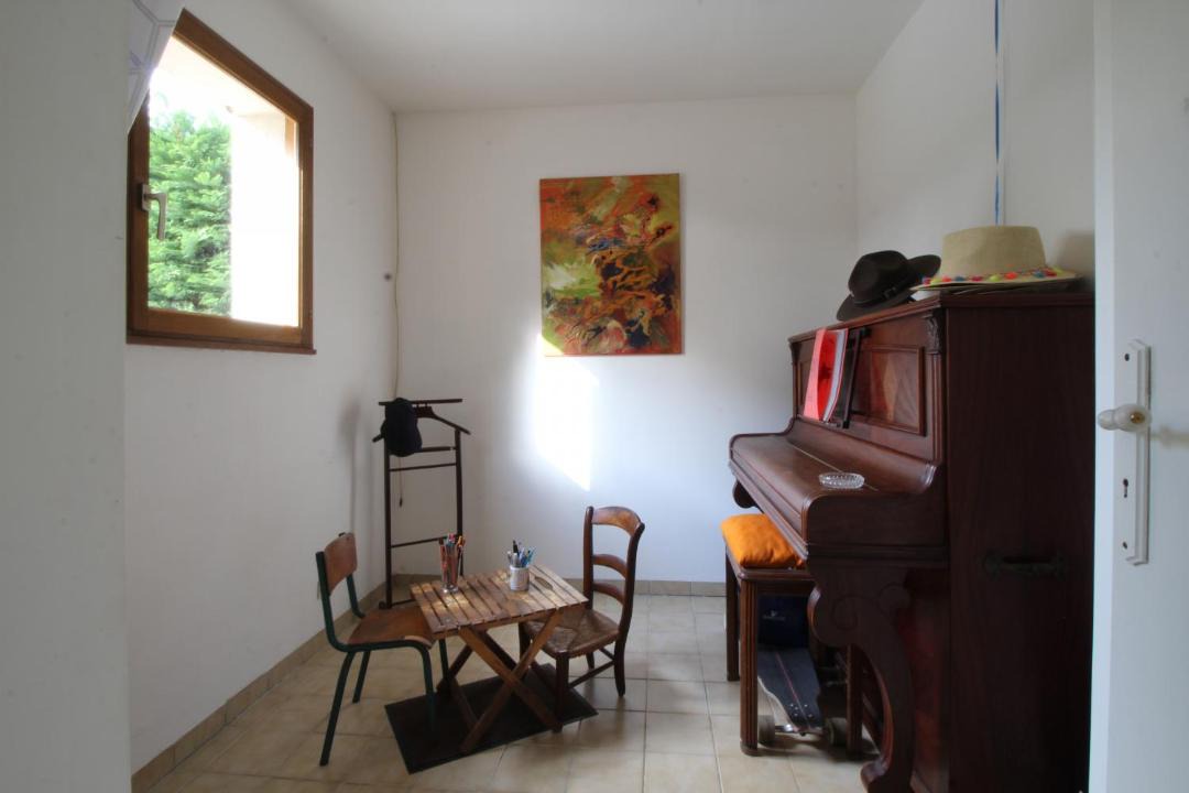 Photo of Livingroom in Lanton