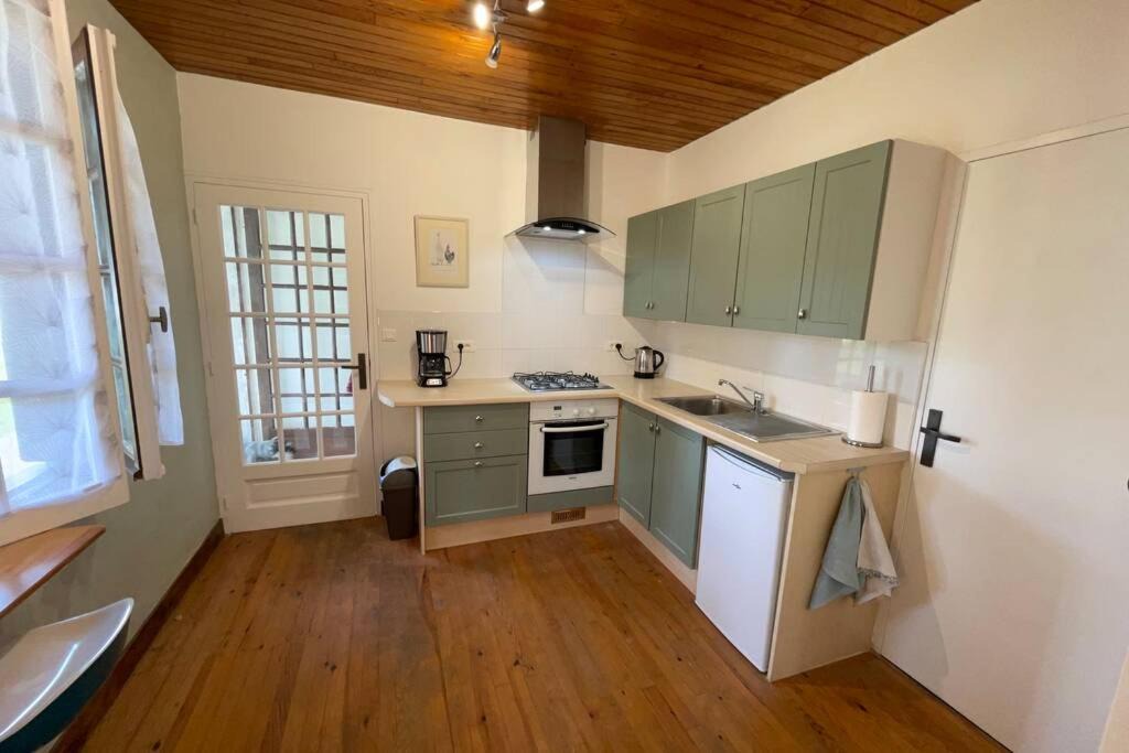Photo of Kitchen in Saint-Martial-Viveyrol