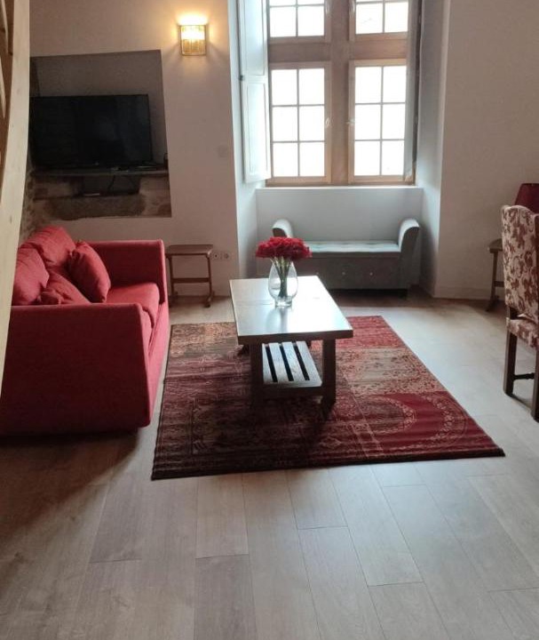 Photo of Livingroom in Chalus