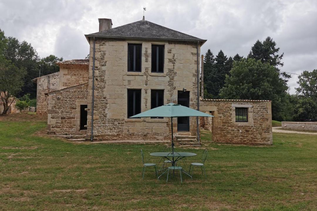 Photo of Buildings in Sciecq