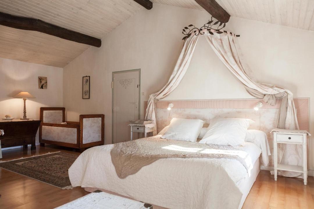 Photo of Bedroom in Sainte-Terre