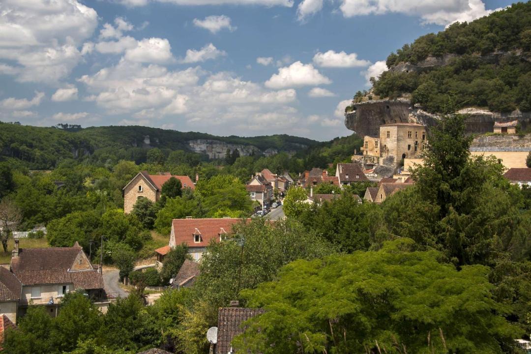 Photo of Buildings in Les Eyzies