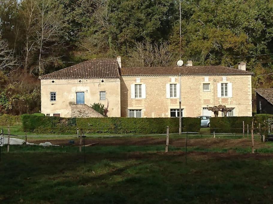 Photo of Buildings in Noaillac