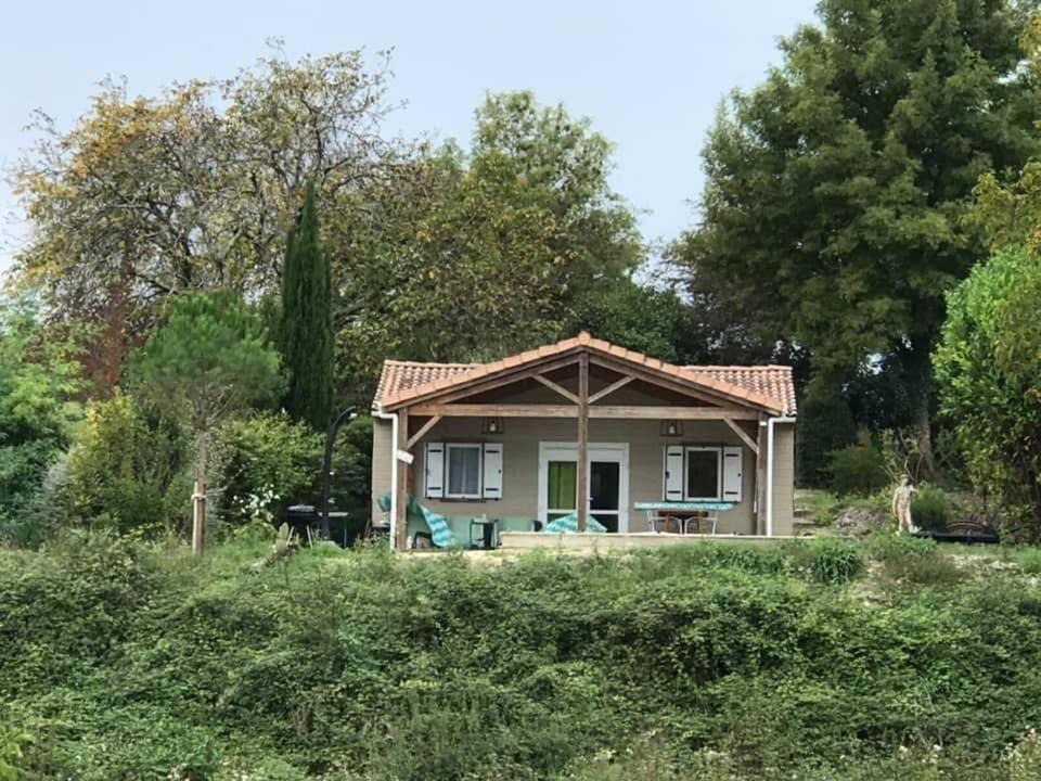 Photo of Buildings in Saint-Paul-Lizonne