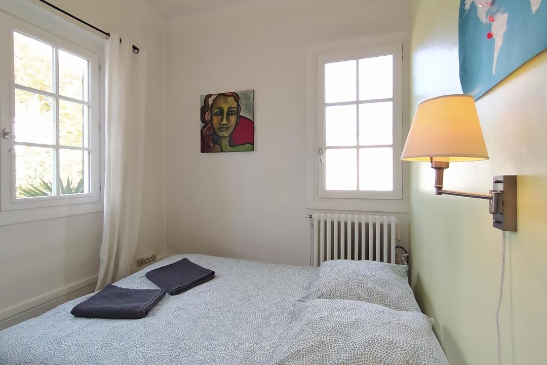 Photo of Bedroom in Bayonne