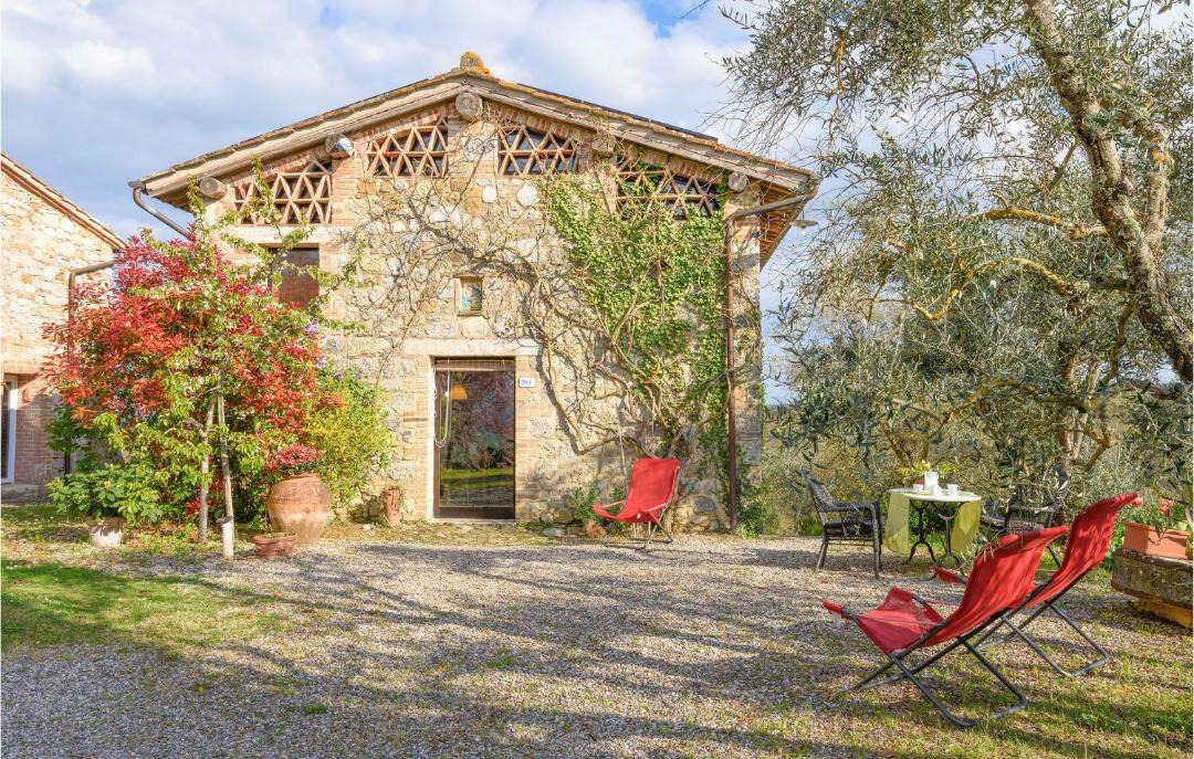 Photo of Buildings in Ville di Corsano