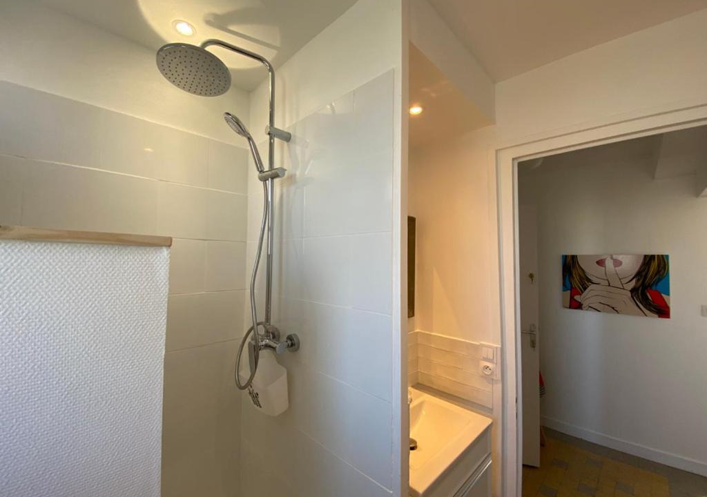 Photo of Bathroom in Jaunay-Clan
