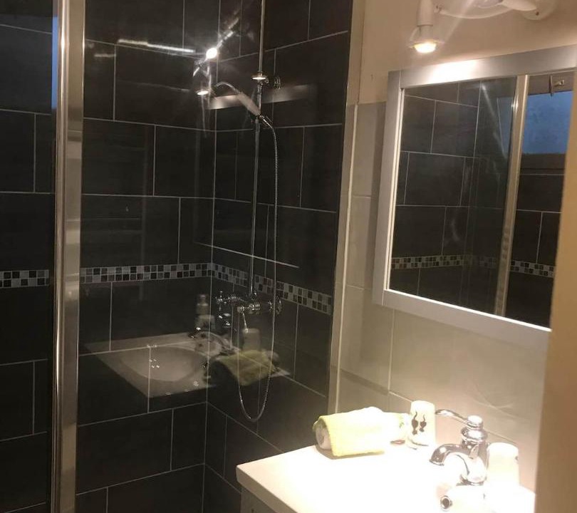 Photo of Bathroom in Marennes