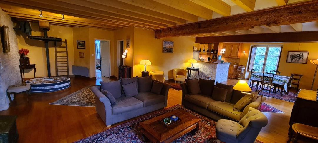 Photo of Livingroom in Mansle
