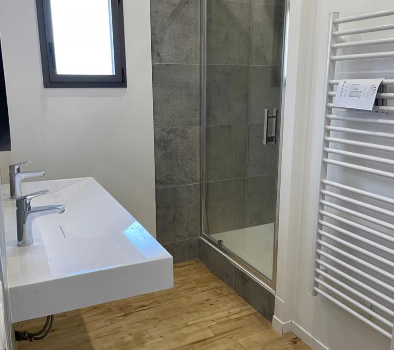 Photo of Bathroom in Arveyres