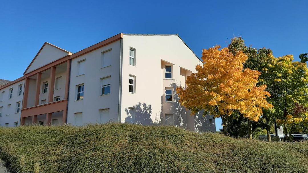 Photo of Buildings in Jaunay-Clan
