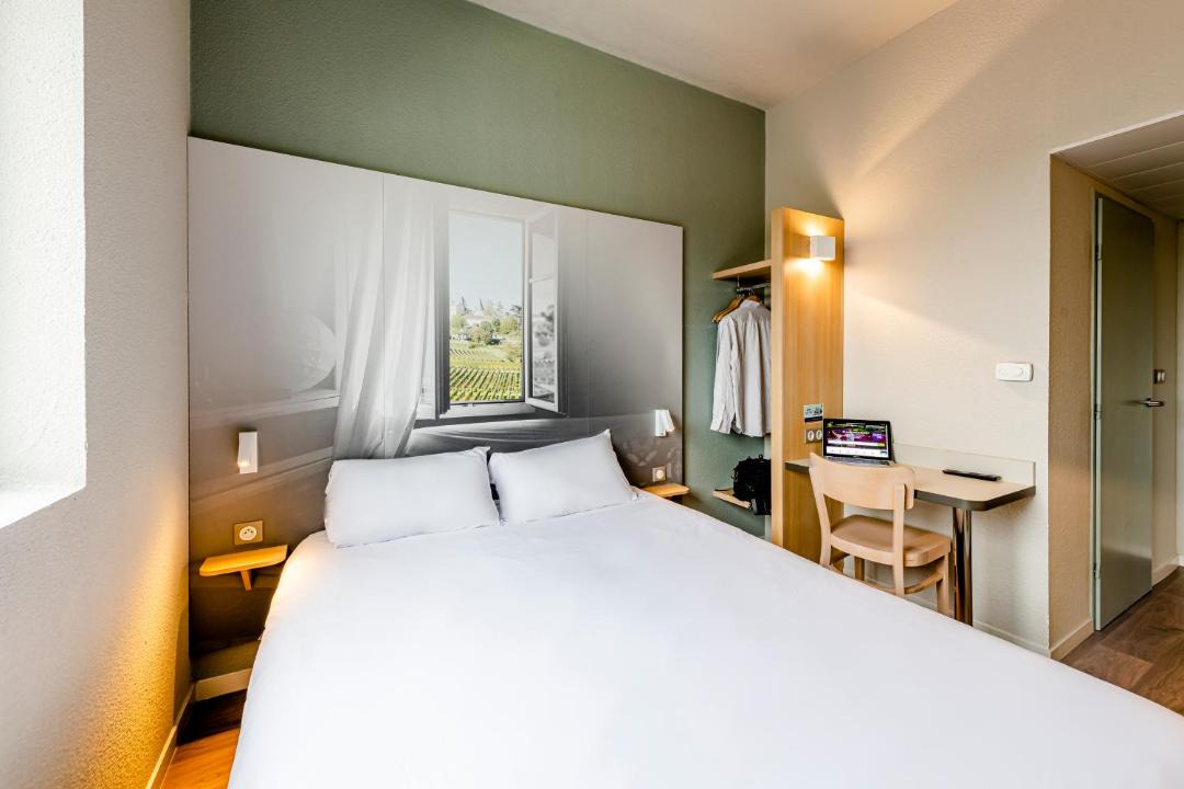 Photo of Bedroom in Tresses
