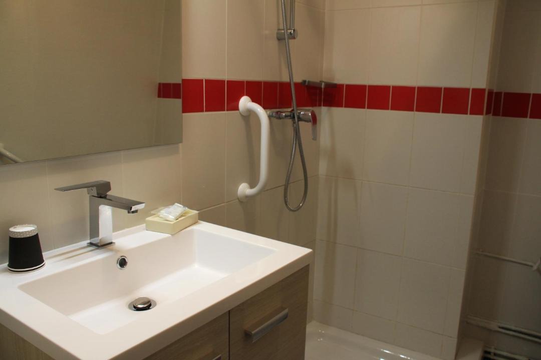 Photo of Bathroom in Beynac-et-Cazenac