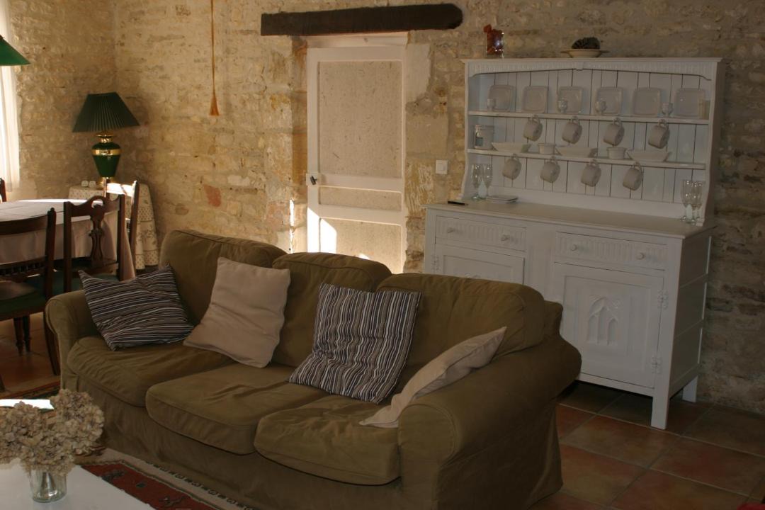Photo of Livingroom in Nantille