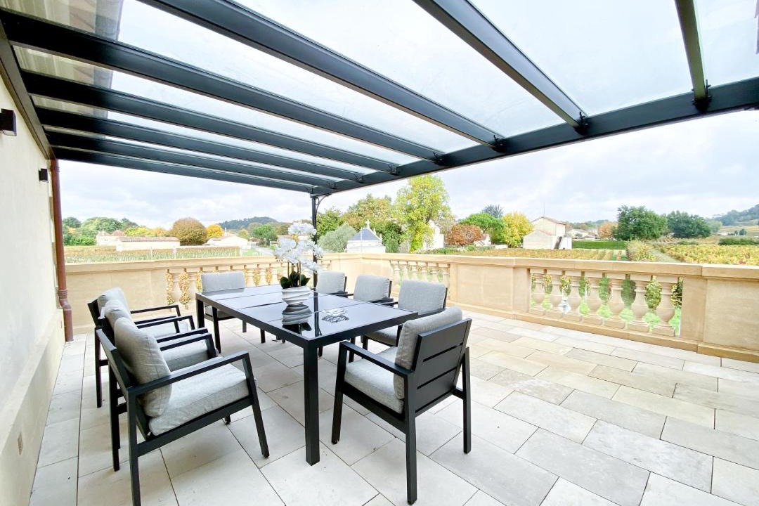 Photo of Patio Balcony in Robins Bay