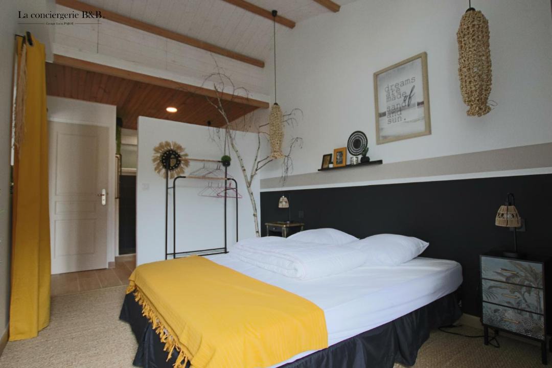 Photo of Bedroom in Saint-Pierre-d'Oleron