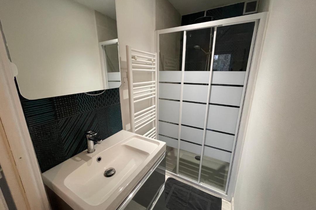 Photo of Bathroom in Centre Ville