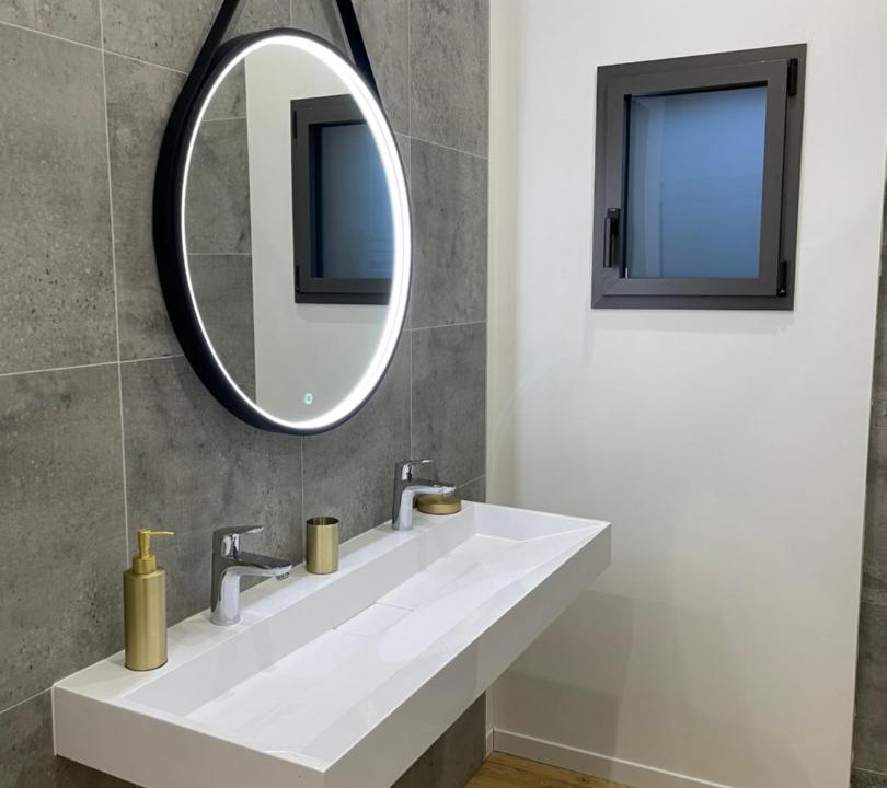 Photo of Bathroom in Arveyres