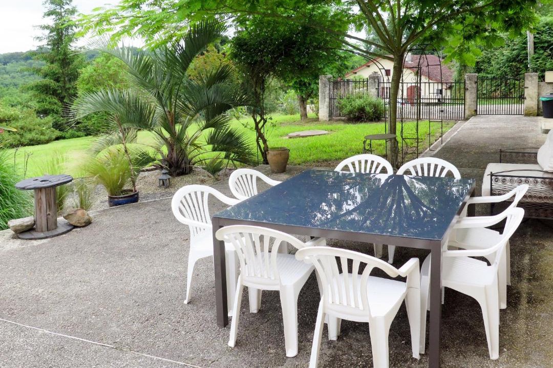 Photo of Patio Balcony in Nassiet