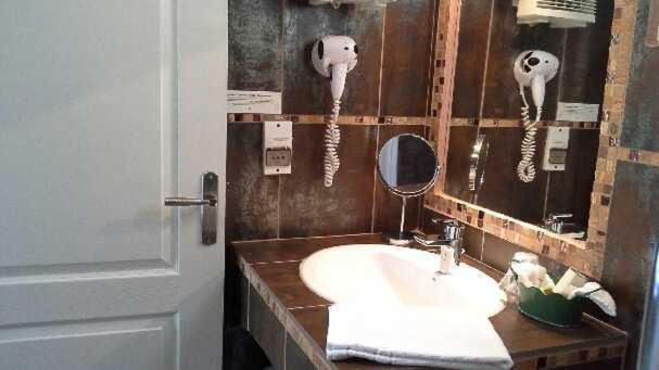 Photo of Bathroom in Rousset