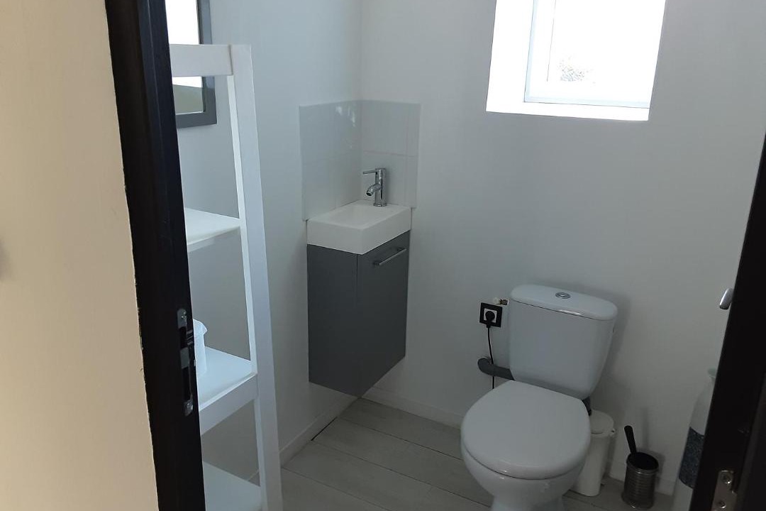 Photo of Bathroom in Savigny-Levescault