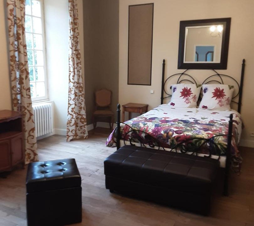 Photo of Bedroom in Savigny-Levescault