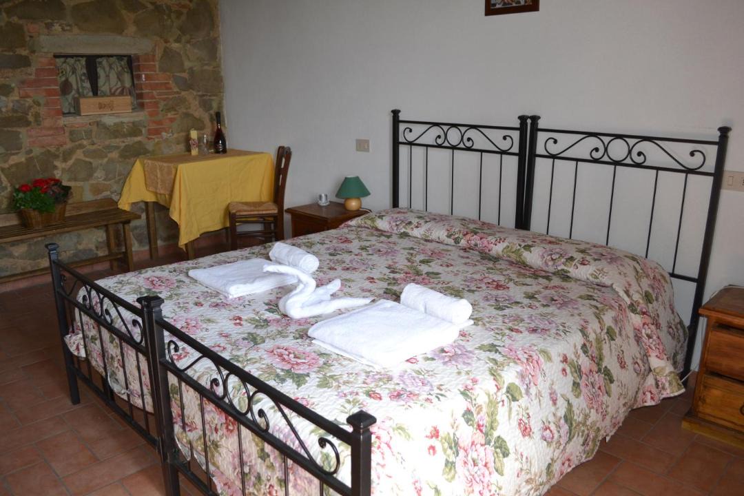 Photo of Bedroom in Montalcino
