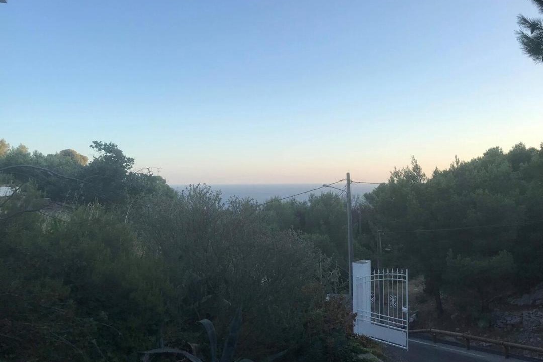Photo of Others in Ensues-la-Redonne