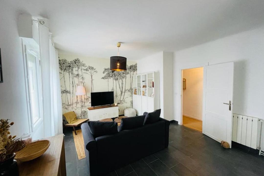 Photo of Livingroom in Bayonne