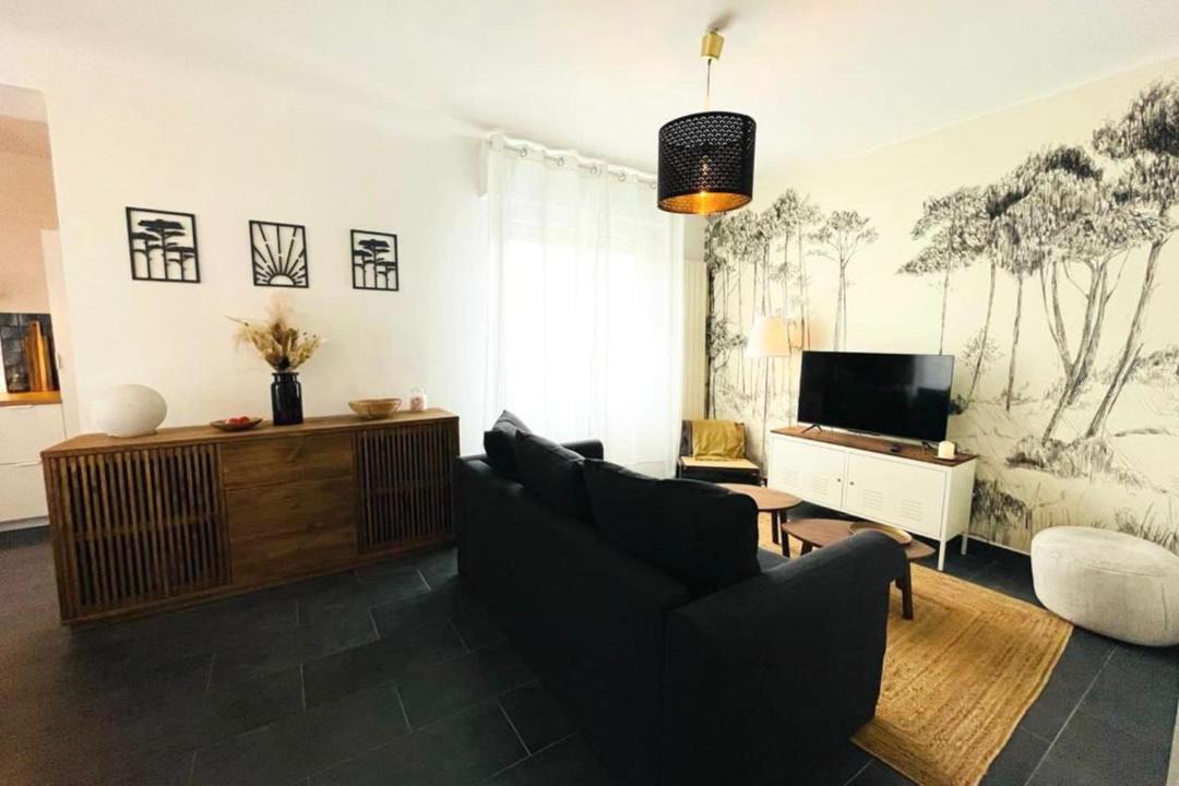 Photo of Livingroom in Bayonne
