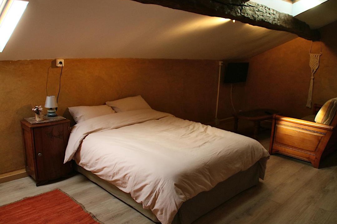 Photo of Bedroom in Lhommaize