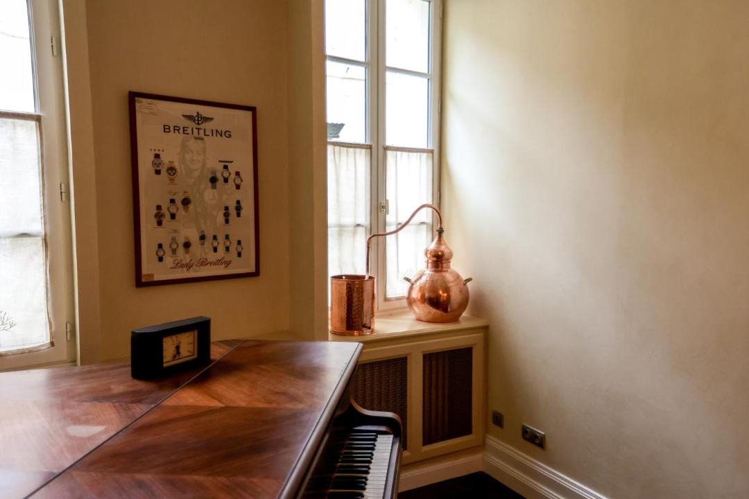 Photo of Others in Cognac