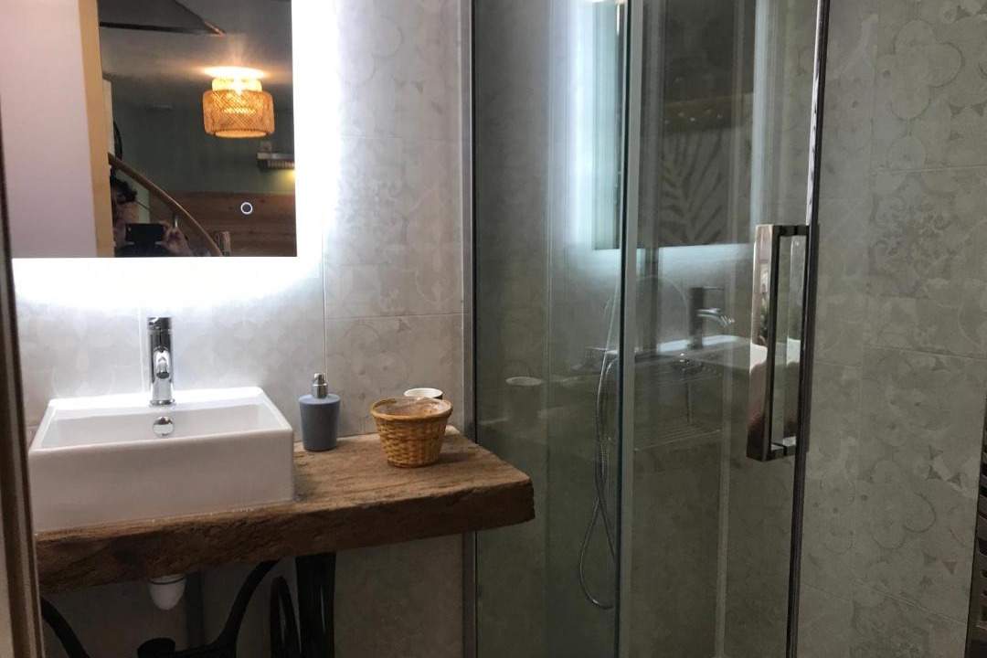 Photo of Bathroom in Beaumont