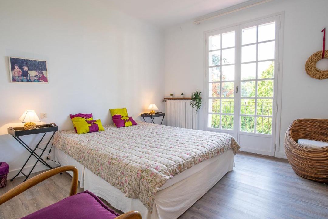 Photo of Bedroom in Saint-Jean-de-Luz