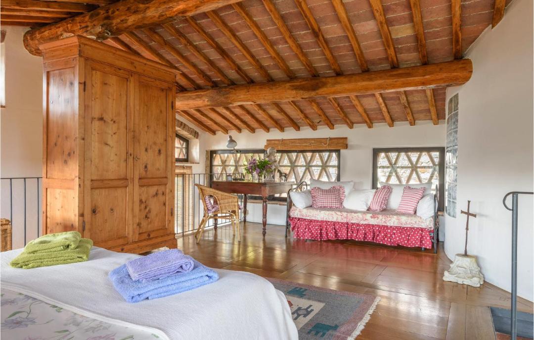 Photo of Bedroom in Ville di Corsano