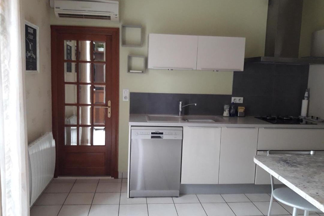 Photo of Kitchen in Saint-Hilaire-la-Palud