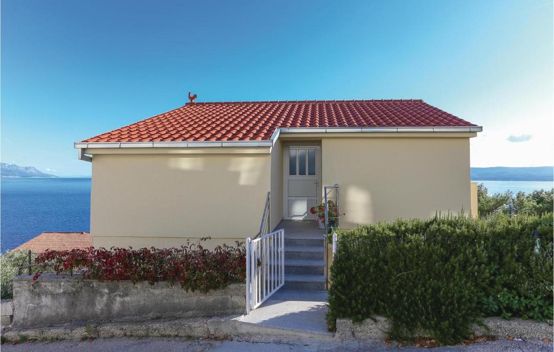 Photo of Buildings in Marusici