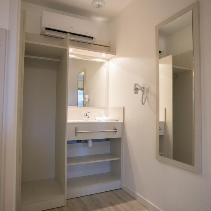 Photo of Bathroom in Benesse-Maremne