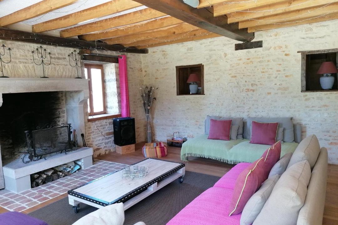 Photo of Livingroom in Chaunay