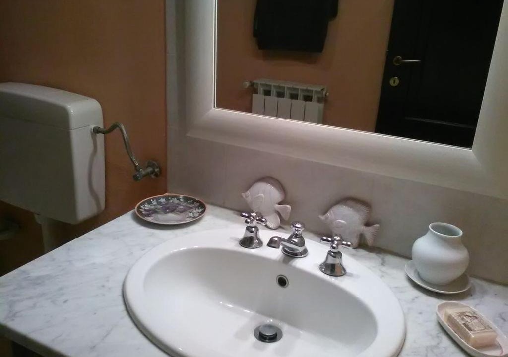 Photo of Bathroom in Sassetta