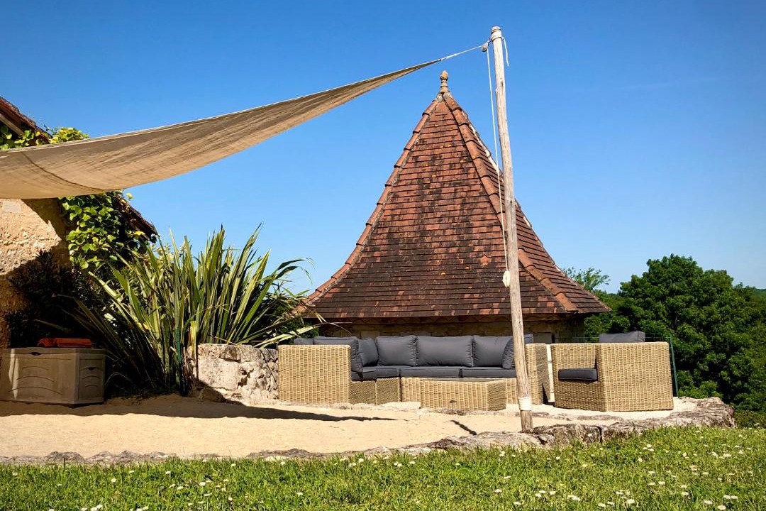 Photo of Buildings in Gurat