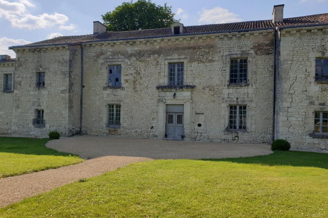 Photo of Others in Monts-sur-Guesnes