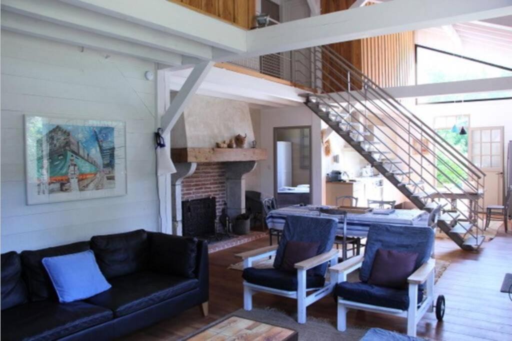 Photo of Livingroom in Messanges